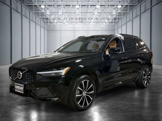Used 2024 Volvo XC60 B5 Ultimate w/ Protection Package Premier AWD/4WD video 1
