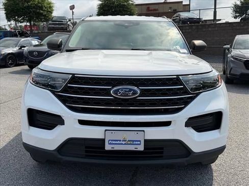 Used 2020 Ford Explorer XLT w/ Comfort Package AWD/4WD image 17