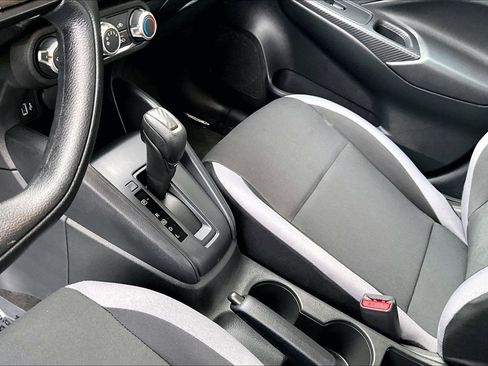 Used 2025 Nissan Versa S w/ Trunk Package FWD image 15