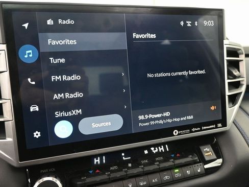 Used 2022 Toyota Tundra Platinum image 13