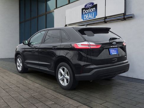 Certified 2022 Ford Edge SE image 5
