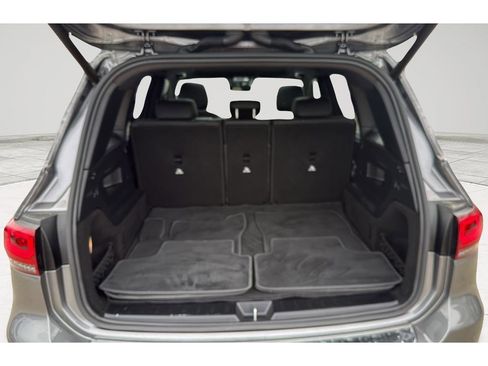 Certified 2022 Mercedes-Benz GLB 250 4MATIC image 21
