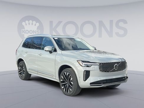 New 2026 Volvo XC90 B6 Ultra w/ Protection Package image 10