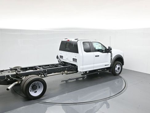 New 2026 Ford F450 XL w/ XL Chrome Package image 34