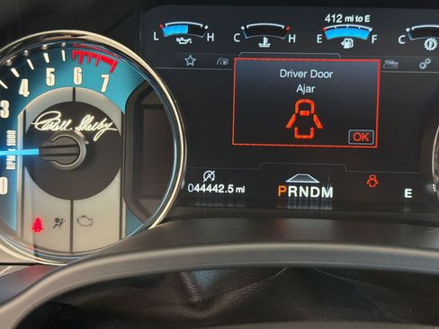 Used 2019 Ford F150 Lariat w/ Equipment Group 502A Luxury AWD/4WD image 23