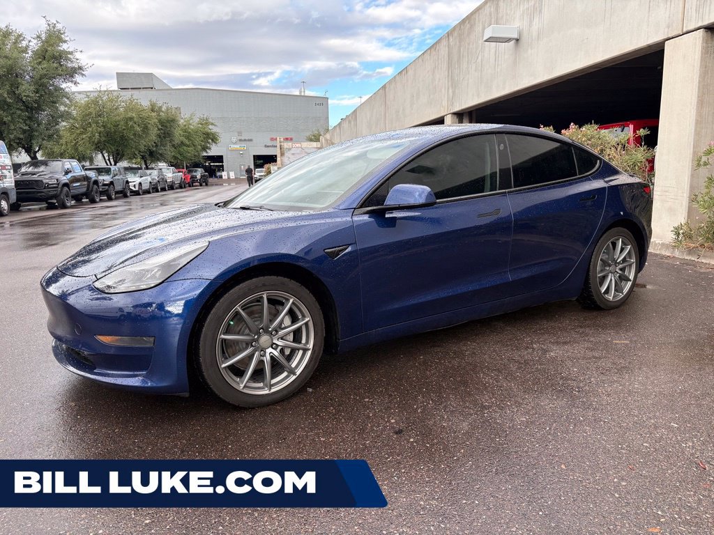 Used 2022 Tesla Model 3 RWD image 1