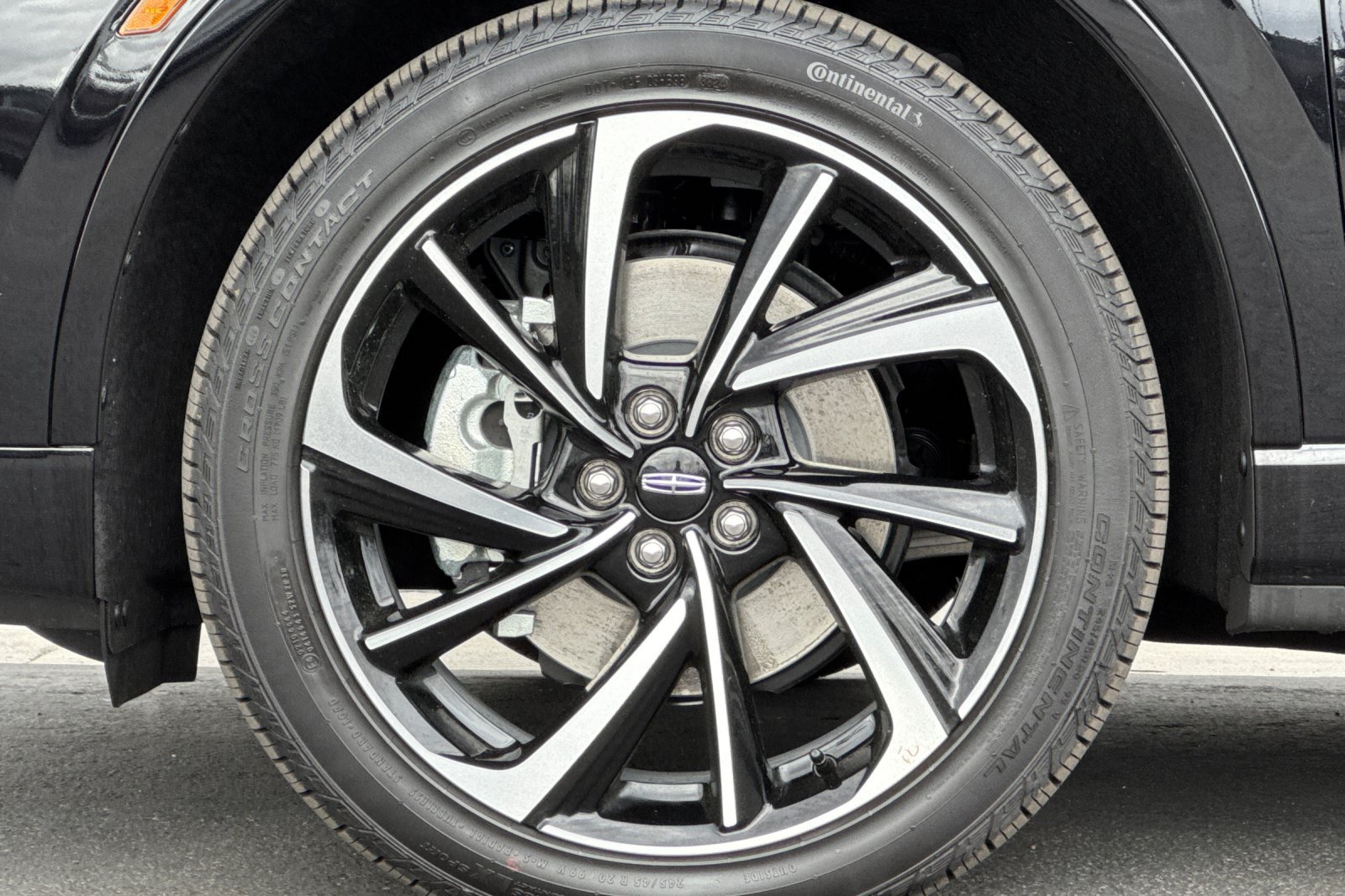 New 2025 Lincoln Corsair Grand Touring w/ Equipment Group 302A AWD/4WD image 25