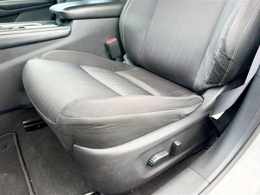 Used 2023 Nissan Altima 2.5 SV FWD image 19