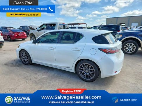 Used 2013 Lexus CT 200h w/ Premium Pkg w/Navigation FWD image 3
