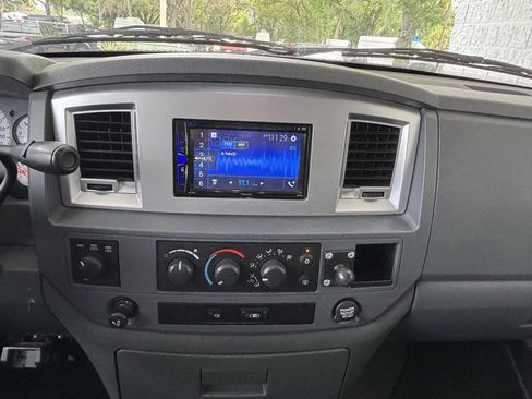 Used 2007 Dodge Ram 2500 Truck SLT AWD/4WD image 17