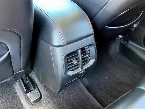 Used 2019 Jeep Cherokee Trailhawk image 25