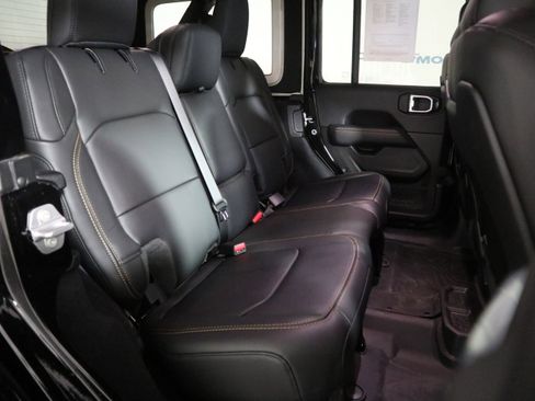 Certified 2025 Jeep Wrangler Unlimited Rubicon 392 image 20