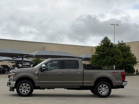 Used 2022 Ford F250 King Ranch w/ King Ranch Ultimate Package AWD/4WD image 3