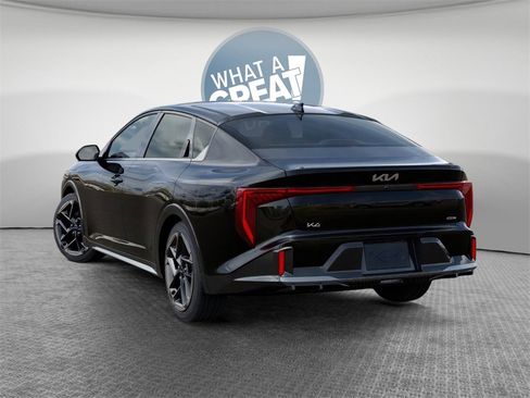New 2026 Kia K4 GT-Line image 4