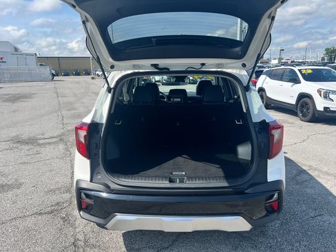 Used 2024 Kia Seltos S AWD/4WD image 33