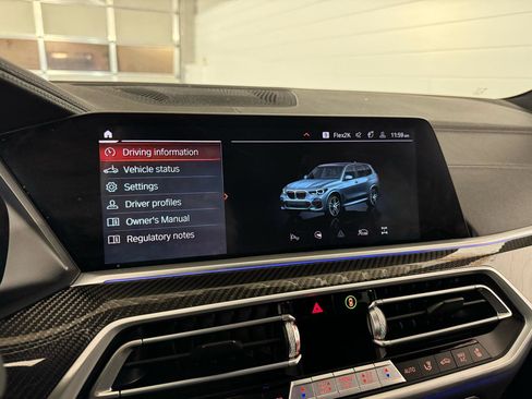 Used 2021 BMW X5 M50i image 29