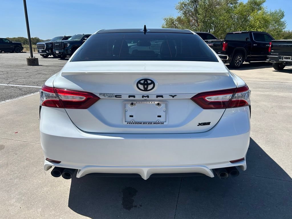 Used 2020 Toyota Camry XSE FWD image 4