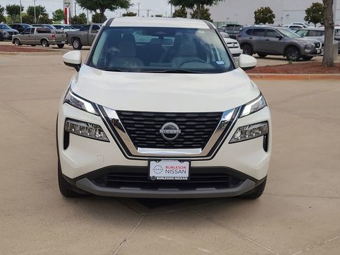 Certified 2023 Nissan Rogue SV FWD image 5