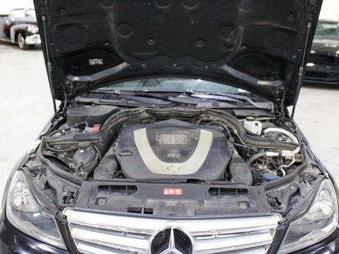 Used 2012 Mercedes-Benz C 300 4MATIC Sedan image 16