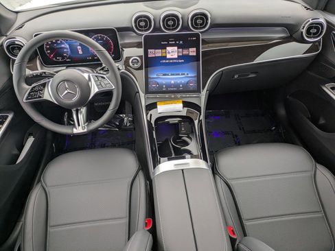 Certified 2026 Mercedes-Benz GLC 300 4MATIC image 18