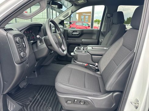 Used 2026 Chevrolet Silverado 1500 Custom AWD/4WD image 7