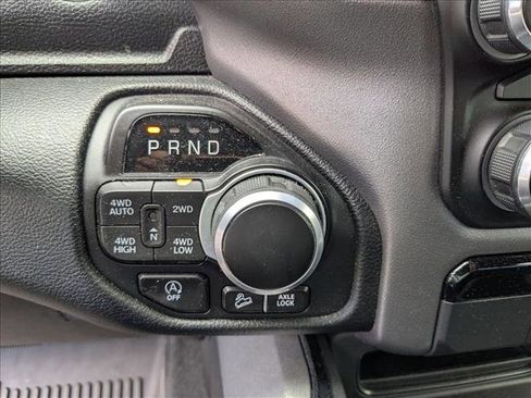 Used 2022 RAM 1500 Big Horn AWD/4WD image 11