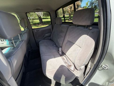 Used 2004 Toyota Tacoma 4x4 Double Cab image 18