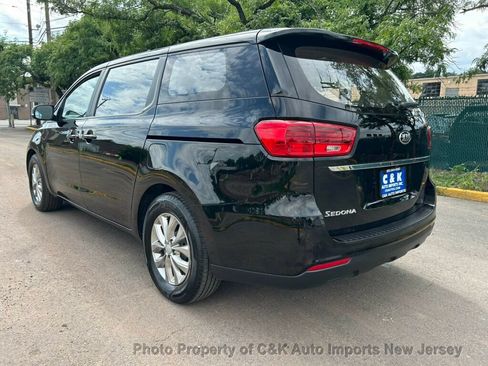 Used 2019 Kia Sedona L FWD image 14