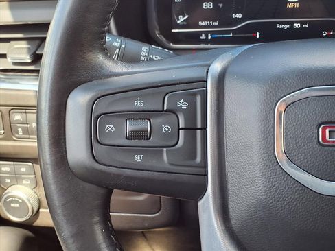 Used 2022 GMC Yukon SLE image 33