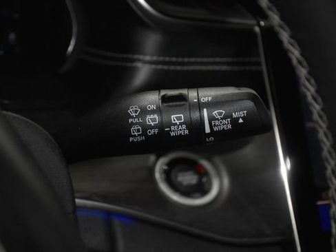 Used 2023 Jeep Grand Cherokee Overland AWD/4WD image 14