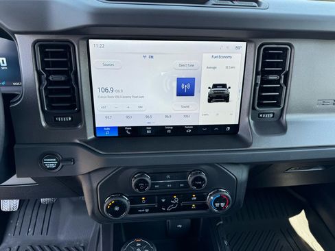 Used 2025 Ford Bronco 2-Door image 18