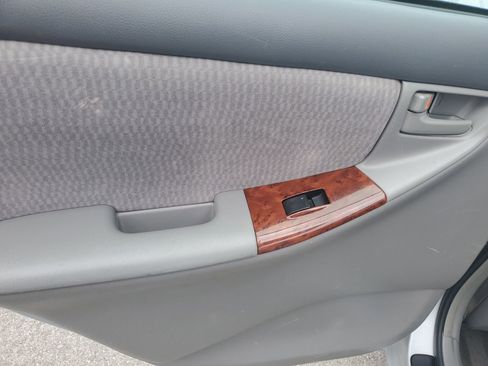 Used 2007 Toyota Corolla LE image 14