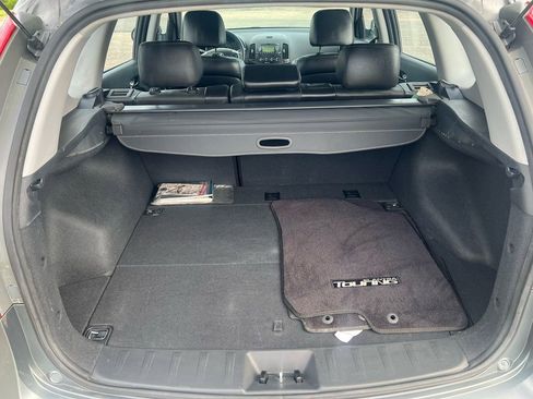 Used 2011 Hyundai Elantra FWD image 12