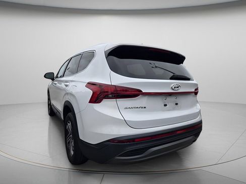 Used 2023 Hyundai Santa Fe SE image 5
