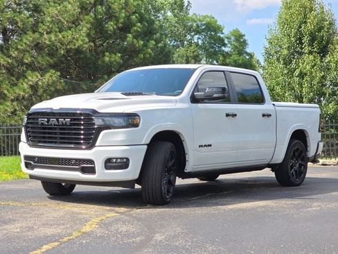 Used 2025 RAM 1500 Laramie w/ Night Edition AWD/4WD image 35