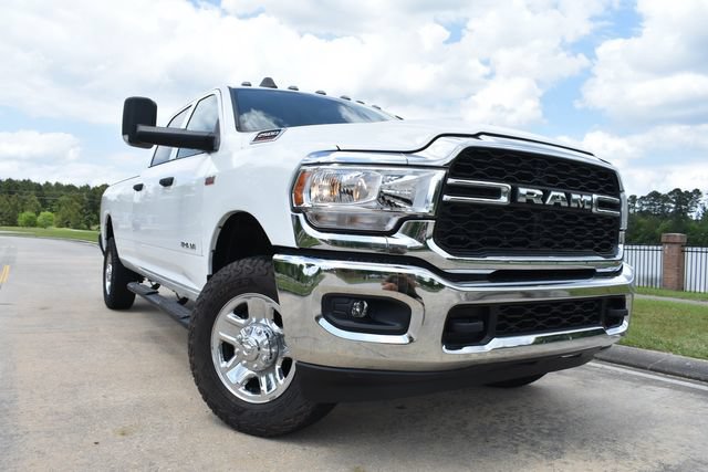 Used 2022 RAM 2500 Tradesman w/ Chrome Appearance Group AWD/4WD image 1