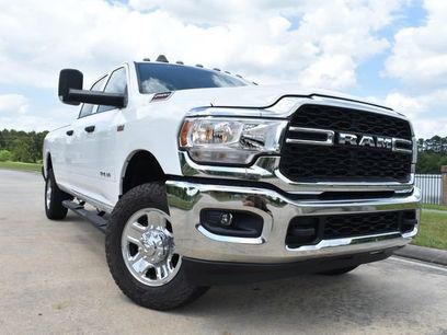 Used 2022 RAM 2500 Tradesman w/ Chrome Appearance Group