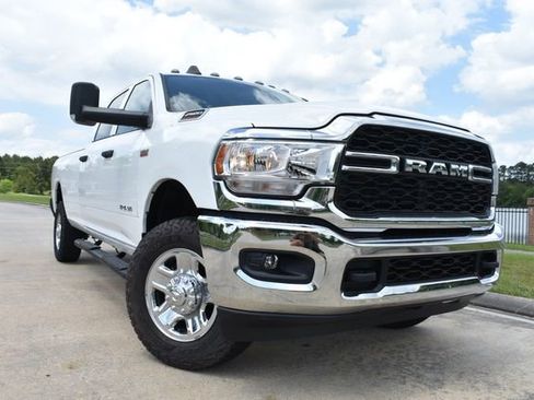 Used 2022 RAM 2500 Tradesman w/ Chrome Appearance Group AWD/4WD image 1