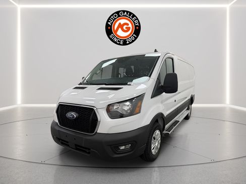 Used 2025 Ford Transit 250 Low Roof w/ Exterior Upgrade Package RWD image 13