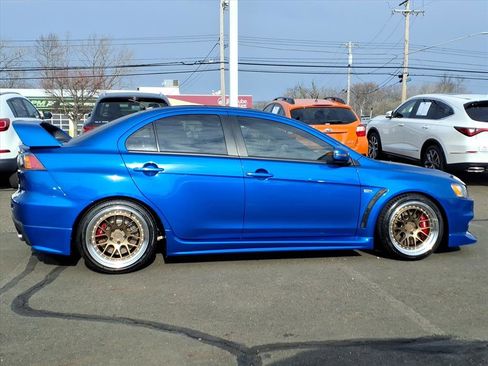 Used 2015 Mitsubishi Lancer Evolution Final Edition image 2