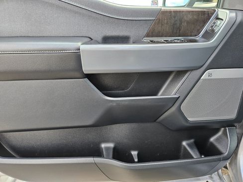 Used 2023 Ford F150 Lariat w/ Trailer Tow Package image 16