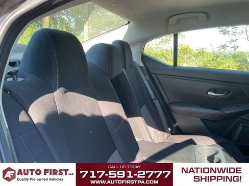 Used 2024 Nissan Sentra SR FWD image 11