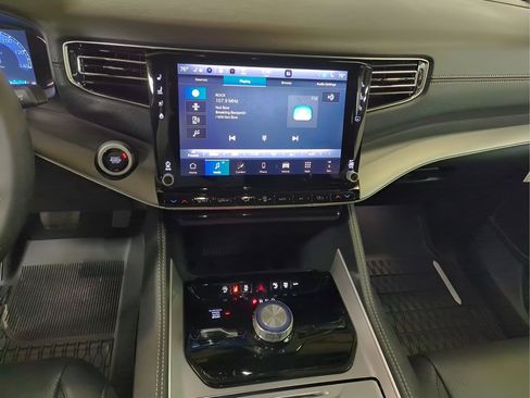 New 2026 Jeep Grand Wagoneer Limited image 16