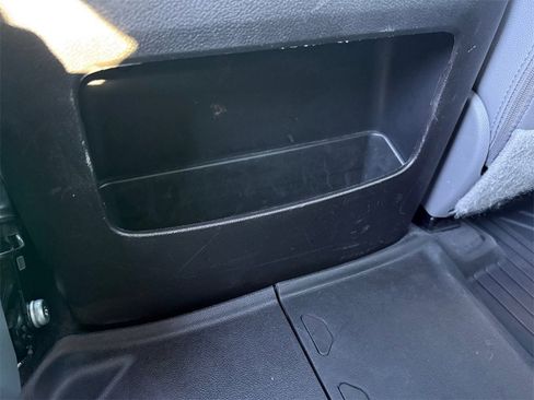 Used 2019 Chevrolet Tahoe LT image 27