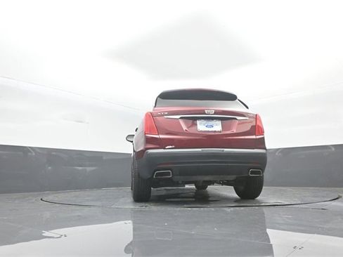 Used 2018 Cadillac XT5 Luxury w/ Driver Awareness Package image 32