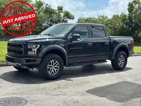 Used 2018 Ford F150 Raptor w/ Equipment Group 801A Mid image 1