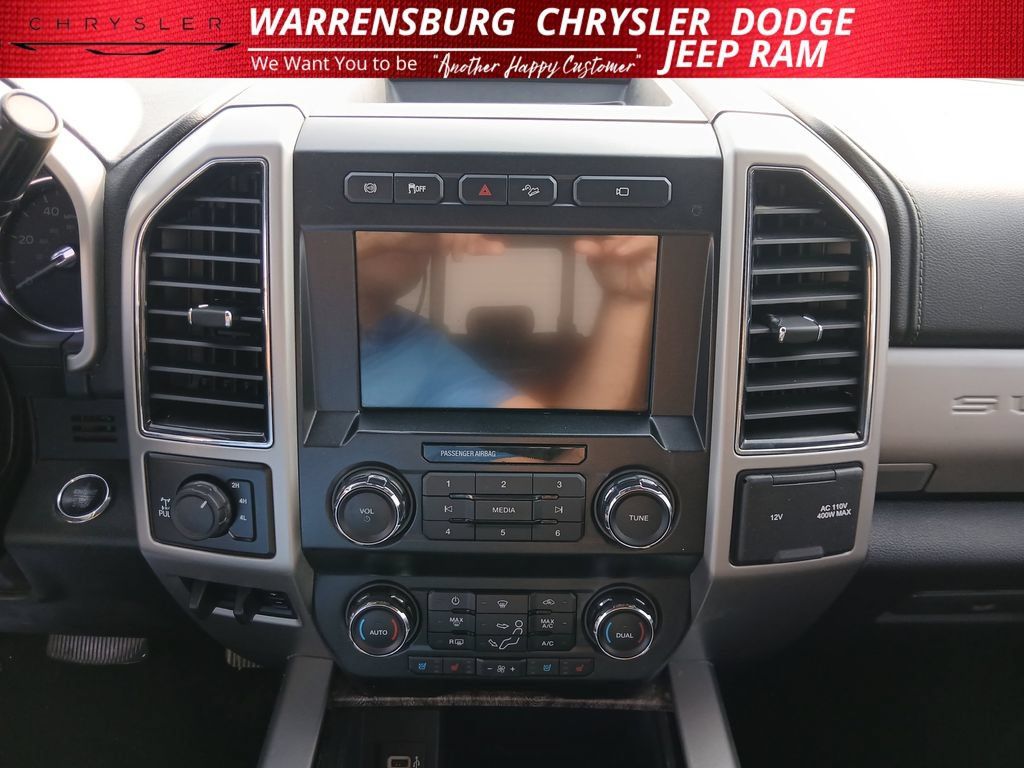 Used 2019 Ford F350 Lariat w/ Lariat Ultimate Package AWD/4WD image 16