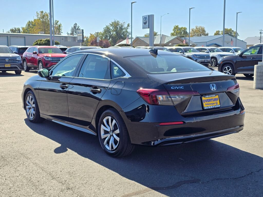 Used 2025 Honda Civic LX image 4