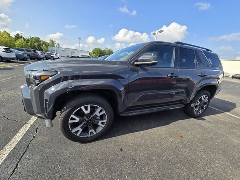 Certified 2026 Toyota 4Runner TRD Sport Premium AWD/4WD image 4