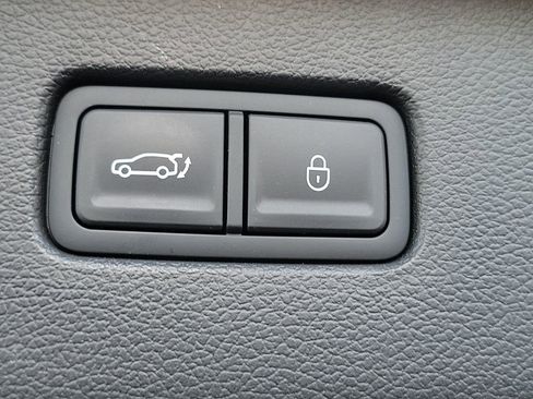 Used 2025 Genesis GV80 2.5T Standard image 37